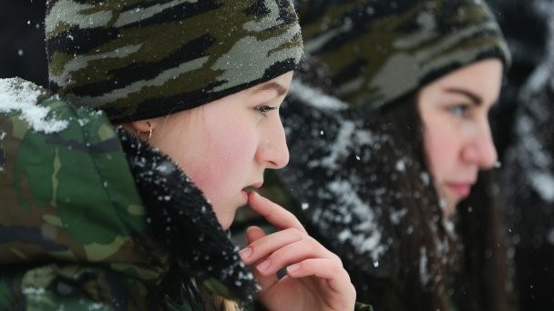 Обязательная воинская служба для женщин в России